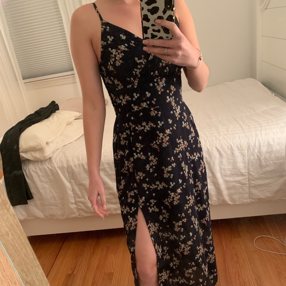 Navy blue floral maxi dress from Abercrombie!